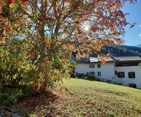 Apartment Daint Chasa Zanoli Whg Im Zweiten Stock