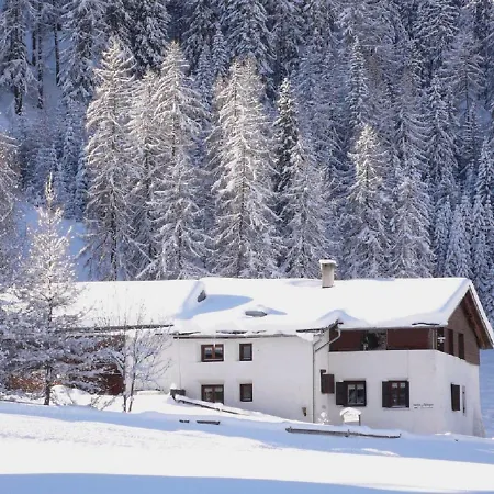 Apartment Daint Chasa Zanoli Whg Im Zweiten Stock