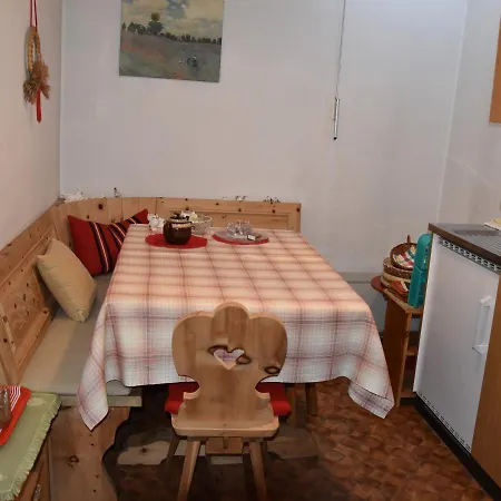 Appartement Daint Chasa Zanoli Whg Im Zweiten Stock